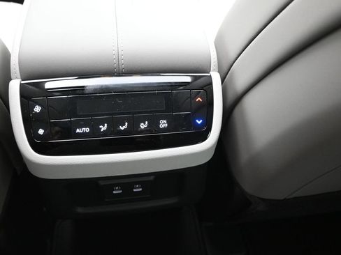 Certified 2026 INFINITI QX60 Pure w/ Cargo Package FWD image 19