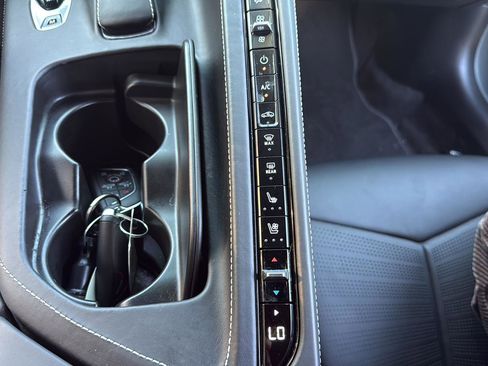 Used 2023 Chevrolet Corvette Z06 image 24