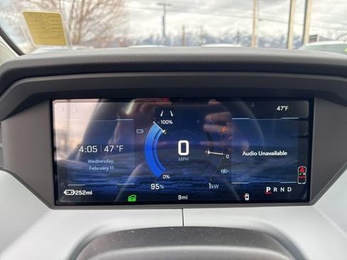 New 2027 Chevrolet Bolt RS w/ Technology Package FWD image 21