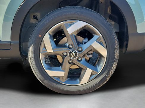 New 2026 Hyundai Venue SEL image 5