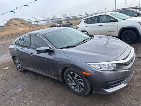 Used 2017 Honda Civic EX image 4