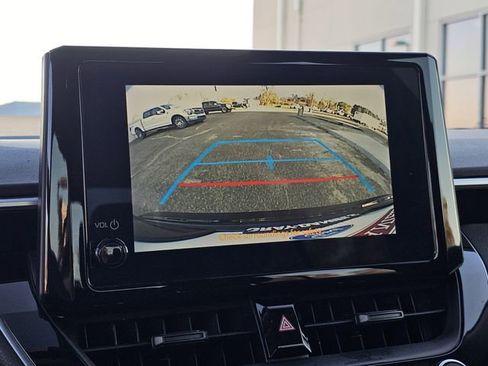 Used 2023 Toyota Corolla LE image 10