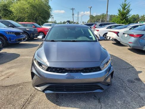 Used 2023 Kia Forte LX FWD image 5