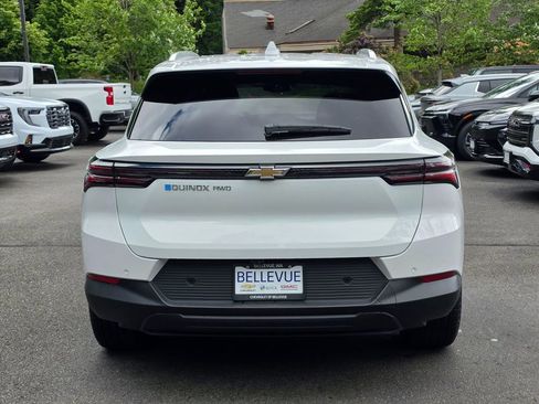 New 2026 Chevrolet Equinox EV LT AWD/4WD image 4
