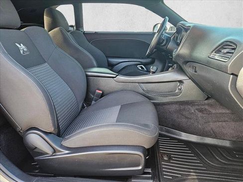 Used 2017 Dodge Challenger R/T Scat Pack image 19