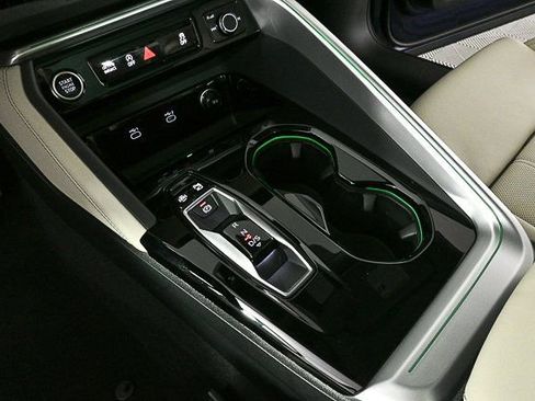 New 2025 Audi Q5 2.0T Premium Plus image 17