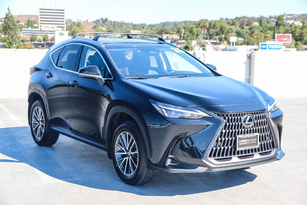 Used 2026 Lexus NX 350h AWD w/ Accessory Package (2T) image 3