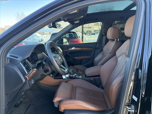 Certified 2022 Audi Q5 e Premium Plus w/ Premium Plus Package image 5