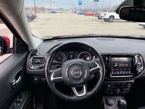 Used 2019 Jeep Compass Limited AWD/4WD image 33