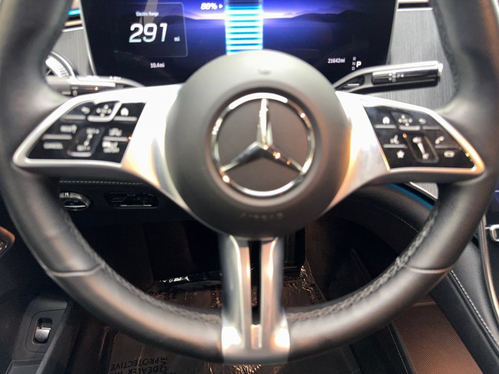 Used 2023 Mercedes-Benz EQE 500 4MATIC Sedan image 56
