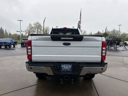 Used 2022 Ford F350 XLT w/ XLT Premium Package image 4