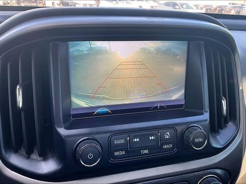 Used 2018 Chevrolet Colorado Z71 image 14