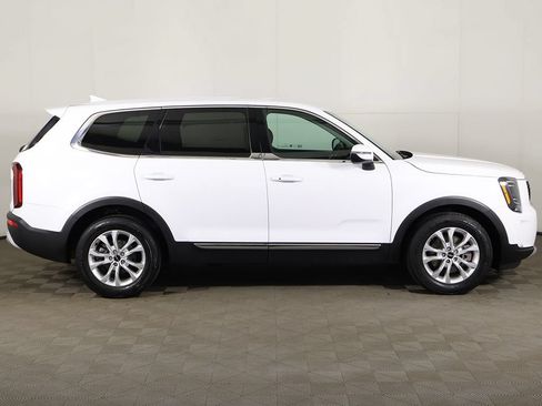 Used 2022 Kia Telluride LX FWD image 18