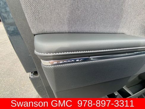 New 2026 GMC Sierra EV Elevation image 21