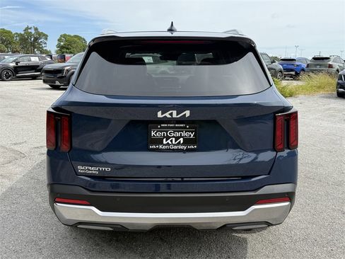 New 2026 Kia Sorento EX w/ EX Premium Package image 5