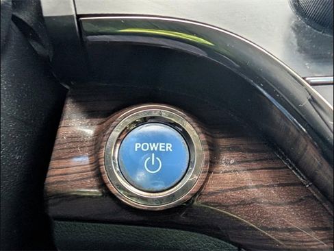 Used 2014 Toyota Avalon XLE Premium image 11