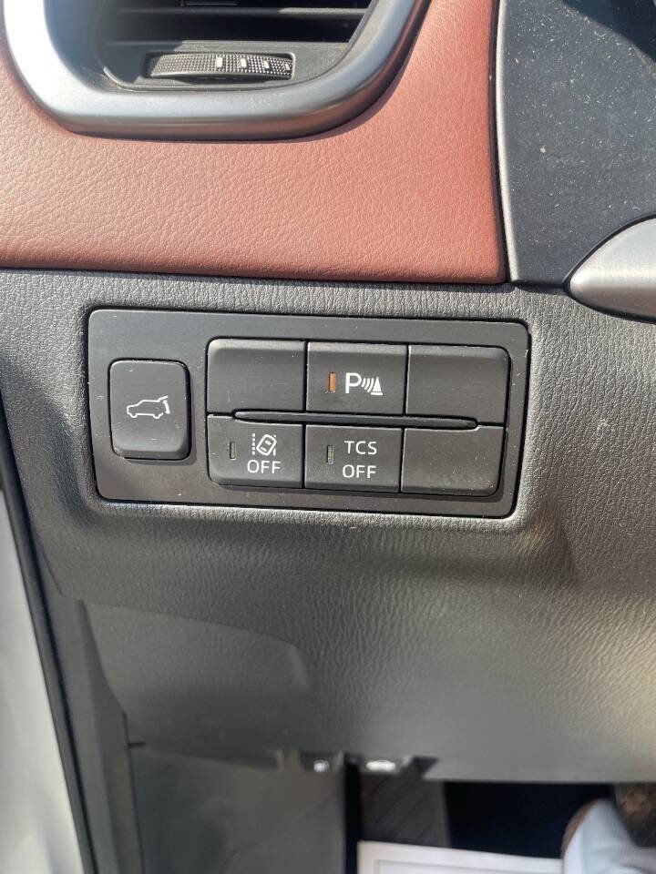 Used 2018 MAZDA CX-9 Signature AWD/4WD image 26