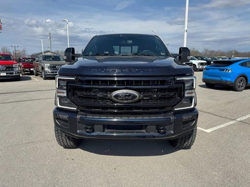 Used 2022 Ford F250 Lariat w/ Tremor Off-Road Package image 9