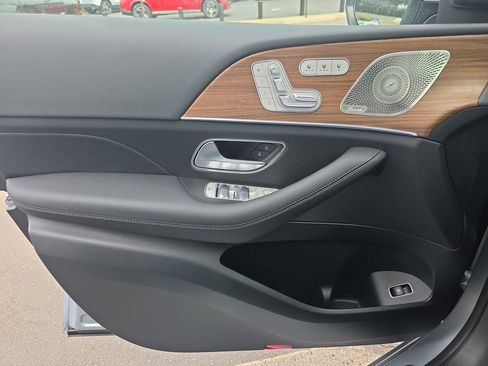 Certified 2026 Mercedes-Benz GLE 450 4MATIC image 19