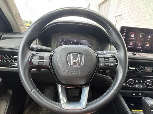 Used 2023 Honda Accord Touring image 21
