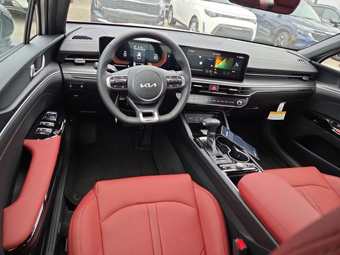 New 2026 Kia K5 GT-Line image 6