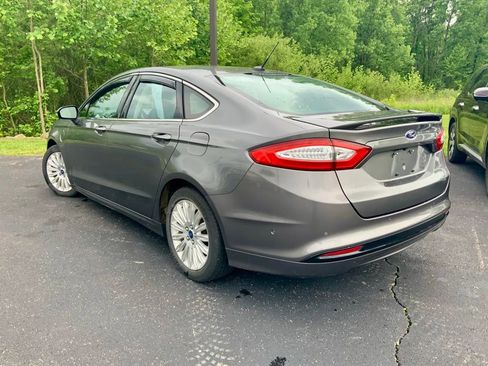 Used 2013 Ford Fusion Energi Titanium w/ Driver Assist Pkg FWD image 11