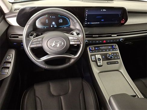 Used 2023 Hyundai Palisade XRT image 2