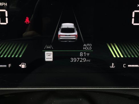 Used 2025 Kia K4 FWD image 38
