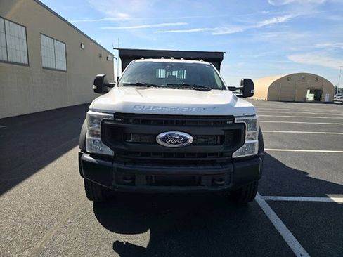 Used 2022 Ford F550 4x4 Regular Cab Super Duty image 9