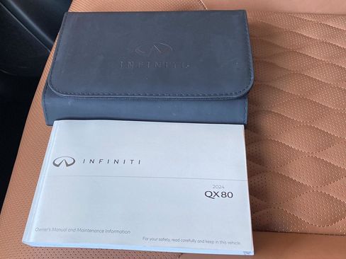 Used 2024 INFINITI QX80 Sensory image 54