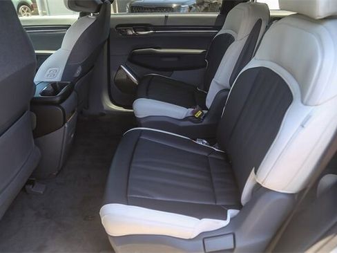 New 2026 Kia EV9 GT-Line image 33