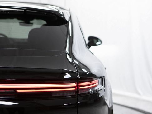 New 2026 Porsche Cayenne S image 38