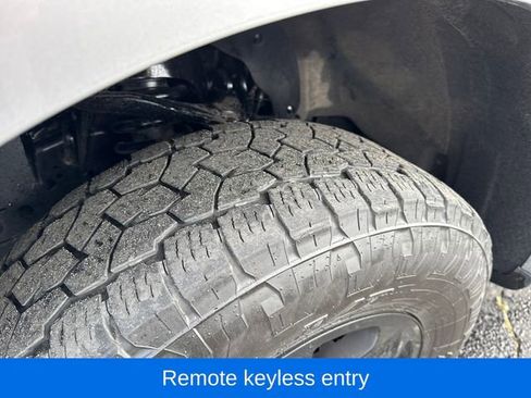 Used 2021 Ford F150 XLT w/ Trailer Tow Package image 12