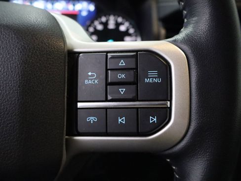 Certified 2022 Ford Expedition XLT image 17