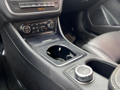 Used 2016 Mercedes-Benz CLA 250 image 52