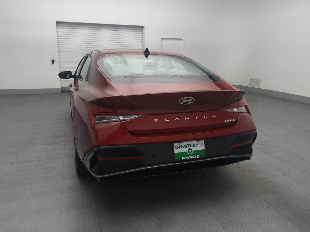 Used 2024 Hyundai Elantra Limited FWD image 6
