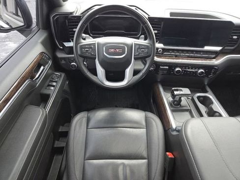 Used 2024 GMC Sierra 1500 Elevation w/ Elevation Premium Package image 31