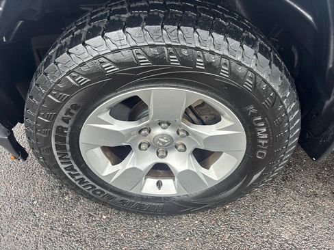 Used 2019 RAM 1500 Big Horn AWD/4WD image 19