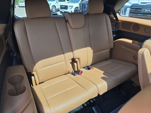 Used 2026 Hyundai Palisade Calligraphy AWD/4WD image 13