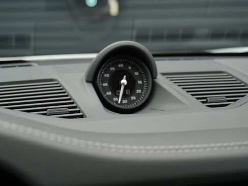 Certified 2022 Porsche 911 Carrera S RWD image 22