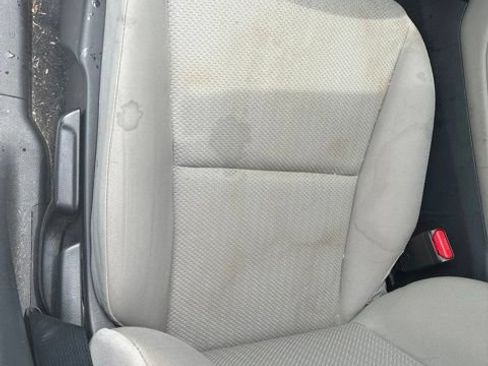 Used 2016 Honda HR-V LX image 8