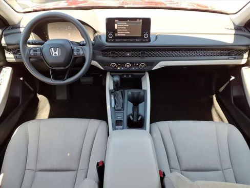 Used 2023 Honda Accord LX image 10