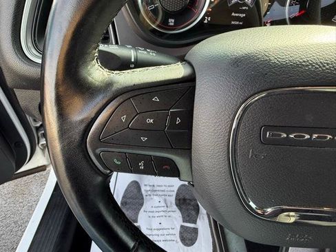 Used 2019 Dodge Challenger SXT image 39