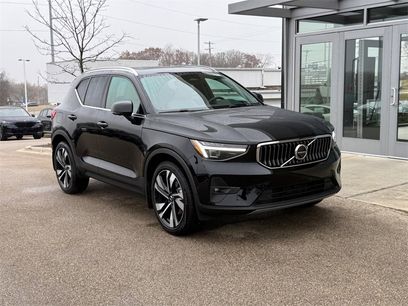 Used 2023 Volvo XC40 B5 Ultimate w/ Climate Package