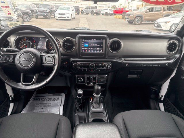 Certified 2022 Jeep Wrangler Unlimited Sport AWD/4WD image 22