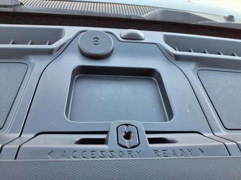 Used 2025 Ford Bronco Big Bend image 11