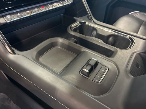 Used 2025 GMC Sierra 2500 AT4X w/ AT4X AEV Edition AWD/4WD image 29