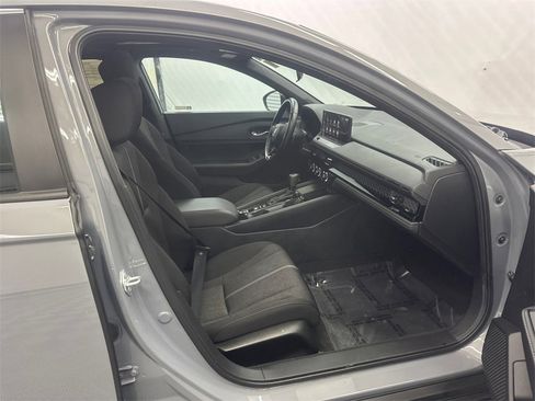 Certified 2024 Honda Accord Sport image 14