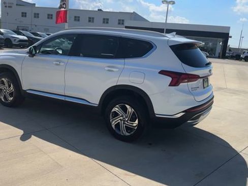 Used 2022 Hyundai Santa Fe SEL w/ Cargo Package AWD/4WD image 7