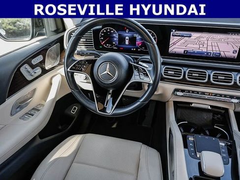 Used 2024 Mercedes-Benz GLE 350 4MATIC image 17